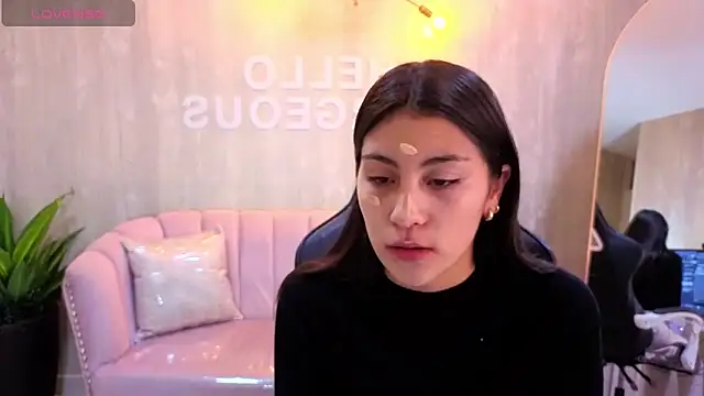 Zoe Blaze A online show from 11.23.25