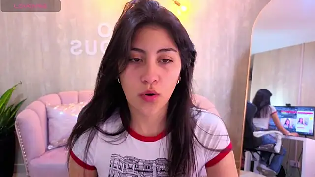 Zoe Blaze A online show from 11.25.25