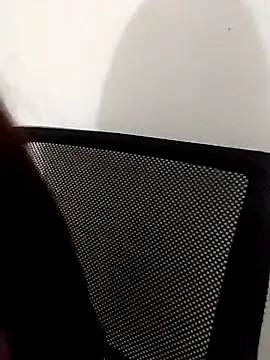 Snapshot of Desi_sara chatting on 11.10.25 Desi sara online show from 11.10.25