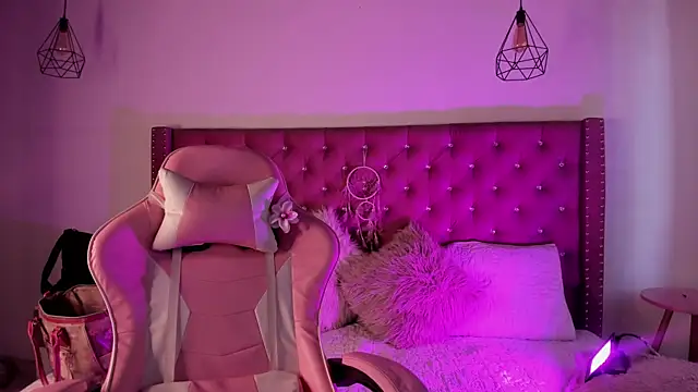 Jade rey  online show from 09.25.25