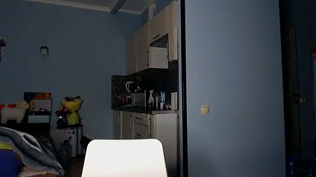 NikiWhite online show from 09.13.25