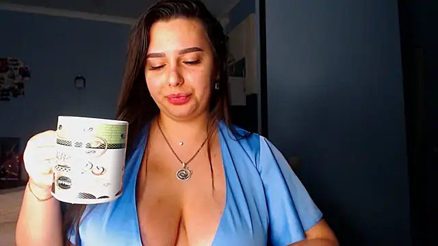 NikiWhite online show from 09.15.25