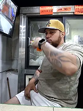 Catire10  online show from 11.08.25