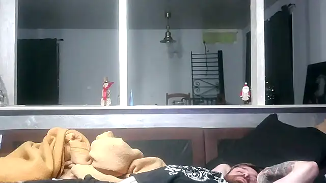 Bikerhot883hd online show from 12.21.25