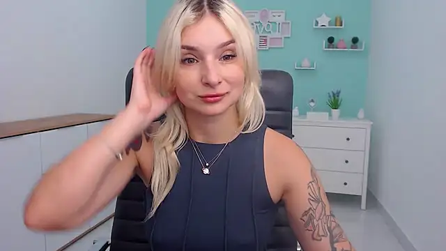 LilFleurish online show from 10.16.25