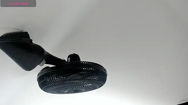 sweet  vanessa1 online show from 09.16.25