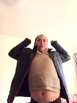 CWQ123 online show from 10.25.25