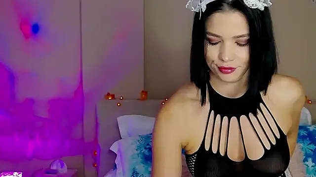 Emily Sheen online show from 10.28.25