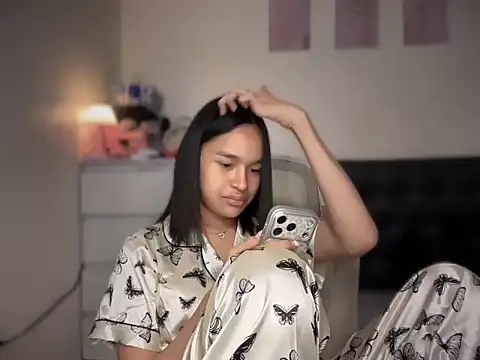 lelasohna online show from 04.12.26