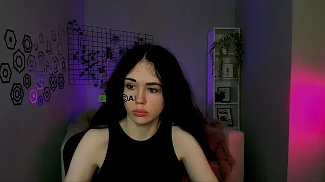 riley sanders online show from 10.08.25