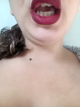 LINA-DALOUA online show from 11.28.25