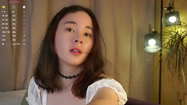 Snapshot of AlbertaClack chatting on 12.02.25 AlbertaClack online show from 12.02.25