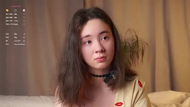 Snapshot of AlbertaClack chatting on 12.17.25 AlbertaClack online show from 12.17.25