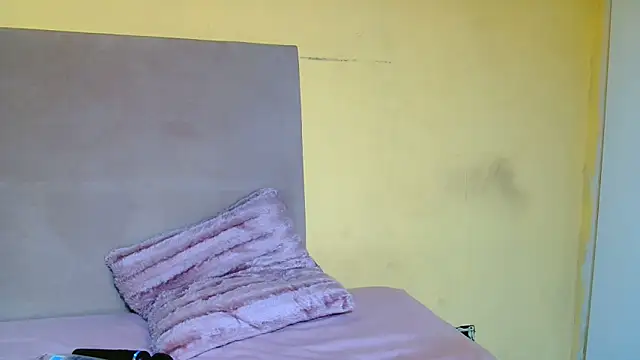 thique doll online show from 10.30.25