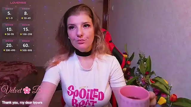 QueenInSilence online show from 11.21.25