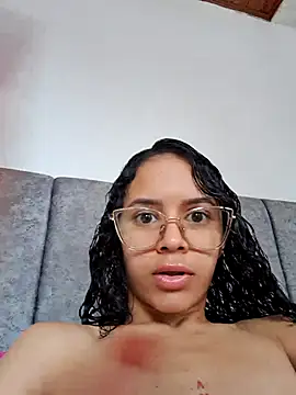 Britany Sweety online show from 10.22.25