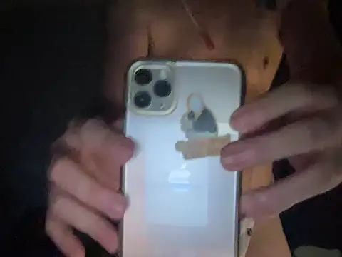 Snapshot of lahungdj12 chatting on 12.04.25 lahungdj12 online show from 12.04.25