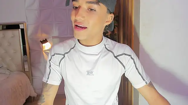 Wyatt Rose online show from 11.27.25