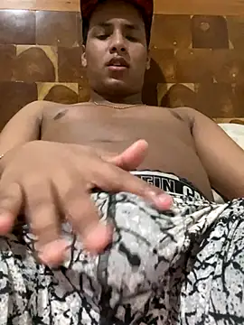 Snapshot of IsaacBlack_ chatting on 11.26.25 IsaacBlack online show from 11.26.25