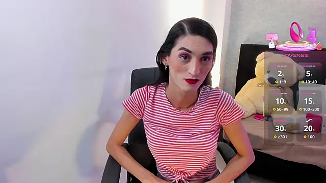 lily cash1 online show from 11.27.25