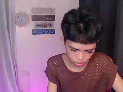 urcumjp online show from 10.17.25