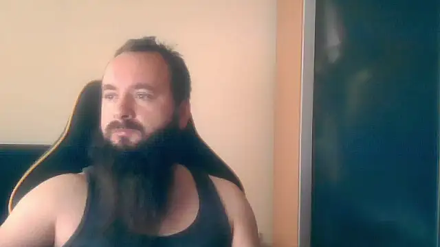 Snapshot of LondonMan1988 chatting on 10.23.25 LondonMan1988 online show from 10.23.25