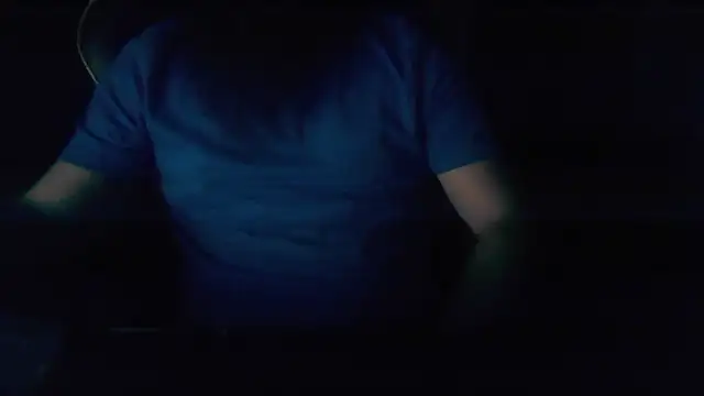 Snapshot of LondonMan1988 chatting on 11.06.25 LondonMan1988 online show from 11.06.25