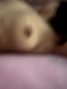 Snapshot of anna_yngs chatting on 10.28.25 anna yngs online show from 10.28.25