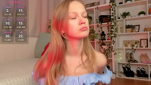 Kara smalltits online show from 01.06.26