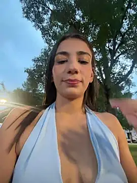 -juicy  online show from 11.30.25