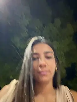 -juicy  online show from 12.15.25