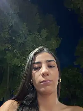 -juicy  online show from 12.18.25