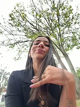 -juicy  online show from 02.08.26