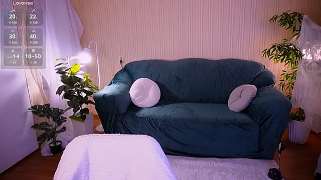 Angell Wild online show from 03.27.26