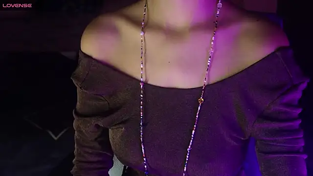 NidhiChandra online show from 11.07.25