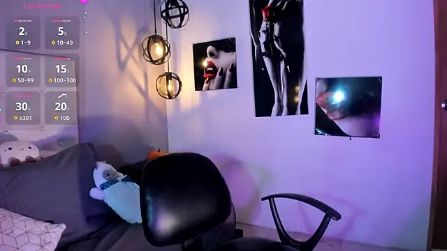 Nicollee Heart online show from 10.29.25