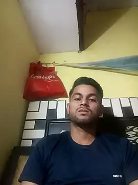 Snapshot of urdreamman chatting on 11.22.25 urdreamman online show from 11.22.25