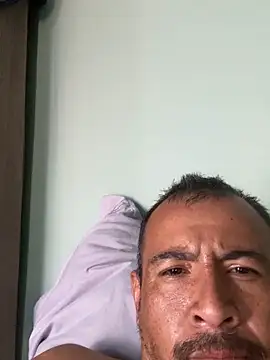 Chillo956 online show from 10.25.25