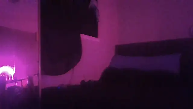 1n0nlythroat online show from 07.10.26