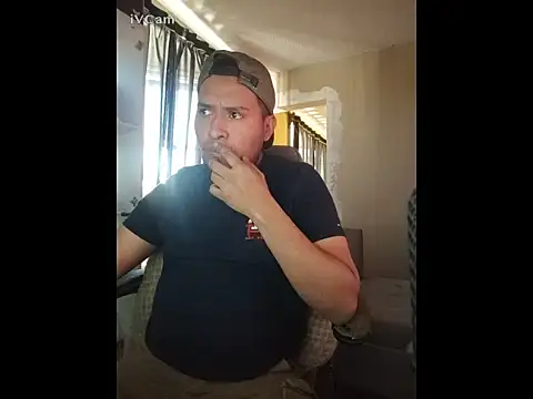 Doggo05 online show from 11.02.25