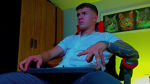 ALPHA DOMINUS  online show from 09.26.25