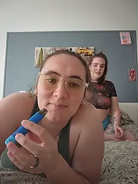 AndHerXO online show from 07.26.26