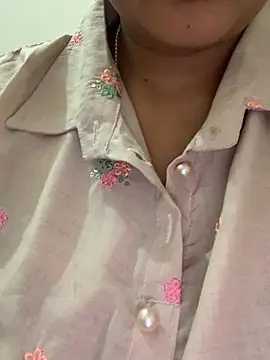 misharani00 online show from 11.23.25