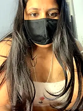 misharani00 online show from 11.27.25