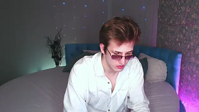 KiskaKurt online show from 09.20.25