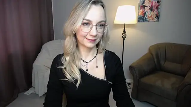 Ava Elior online show from 10.09.25