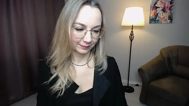 Ava Elior online show from 11.20.25