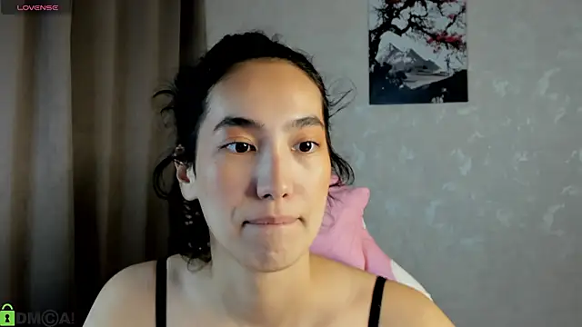 FlirtyAura online show from 11.30.25