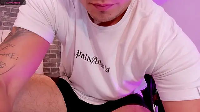 connorsmiith online show from 03.05.26