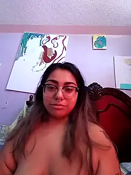 Lovelyrainn online show from 09.21.25